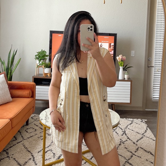 Tularosa Stripes Vest - Picture 2 of 7